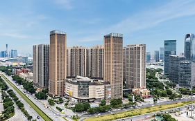 윤 라이 아파트먼트
